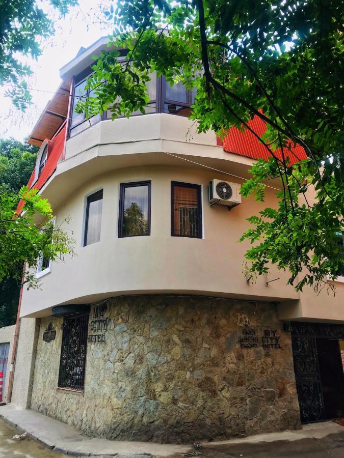 My Cityhotel Tbilisi Ngoại thất bức ảnh